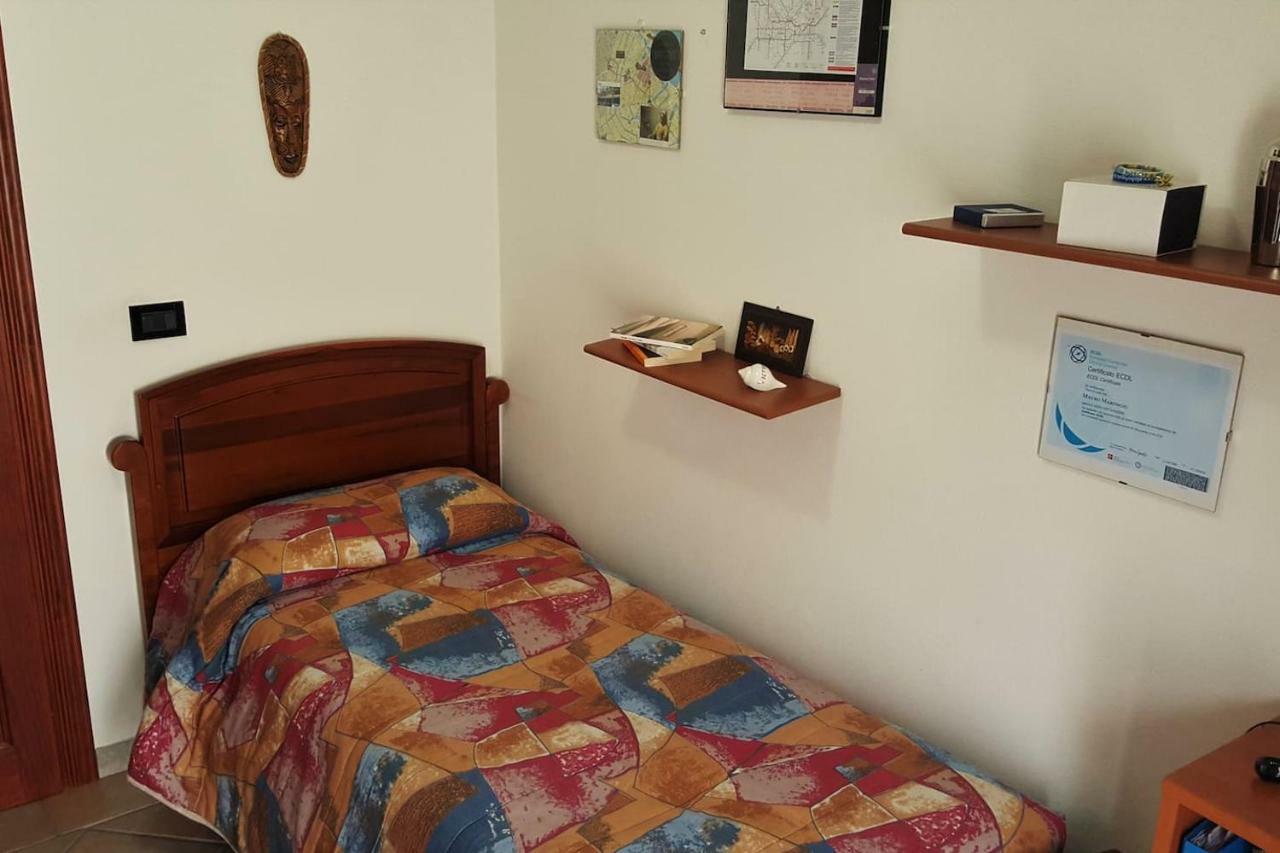 La Casa Del Viaggiatore Codrongianos Bagian luar foto
