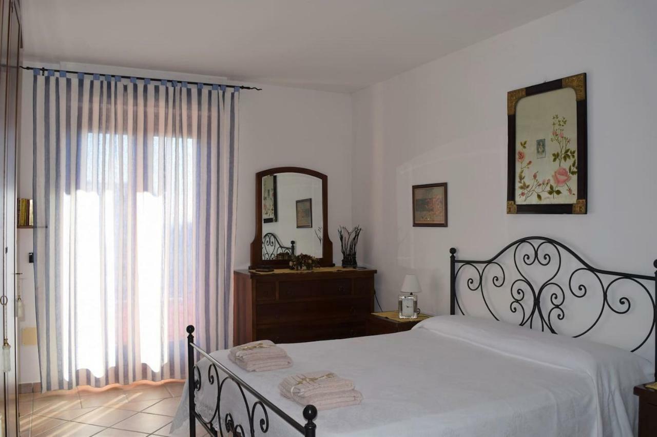 La Casa Del Viaggiatore Codrongianos Bagian luar foto